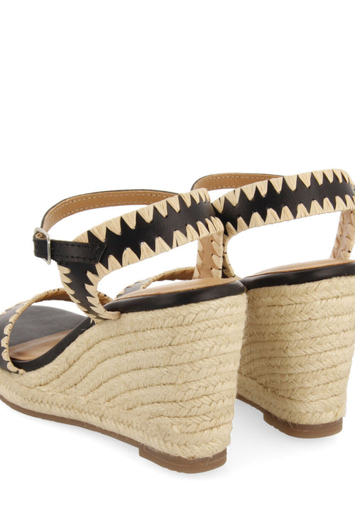 Neiva women's black leather sandals with topstitching and jute wedges
