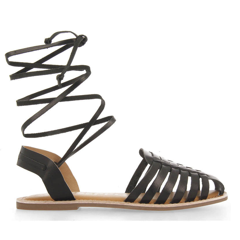Sandalias cangrejeras negras de estética romana con cordones para mujer ransart