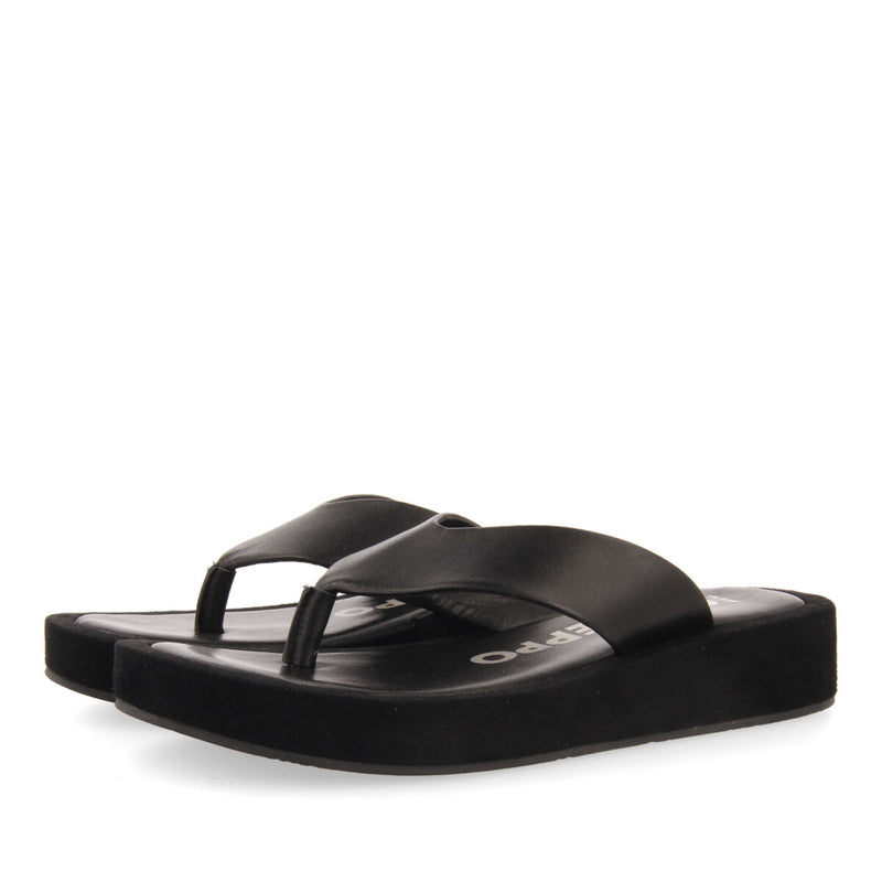 Sandalias de piso grueso con tira color negro para mujer domats 