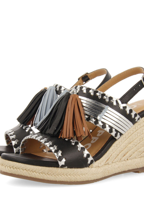 Silvania women's black sandals with decorative stones and jute wedges