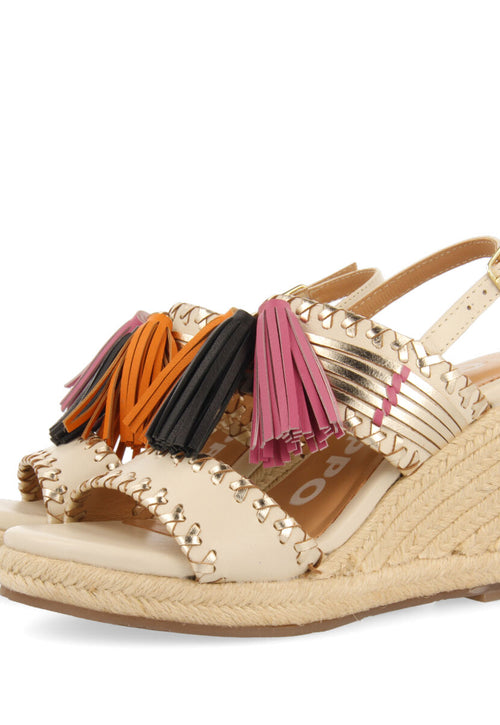 Silvania women's off-white sandals with decorative stones and jute wedges