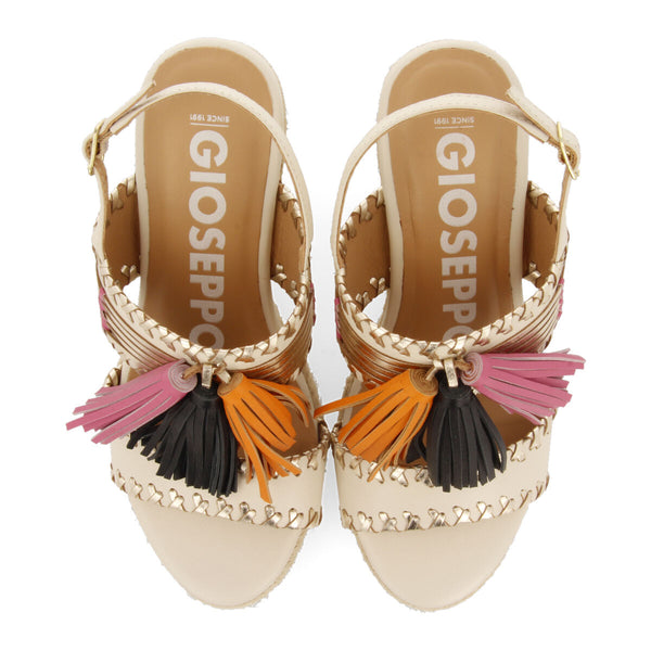 Sandalias off-white con detalle de pedrería étnica y cuña de yute para mujer silvania 