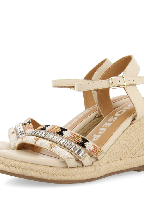 Bacoor women's white sandals with decorative tassels and jute wedges