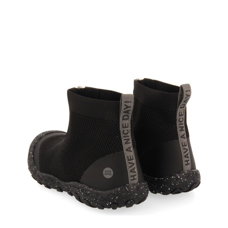 Lowry children's black sock-style hiking sneakers