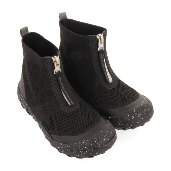 Lowry children's black sock-style hiking sneakers
