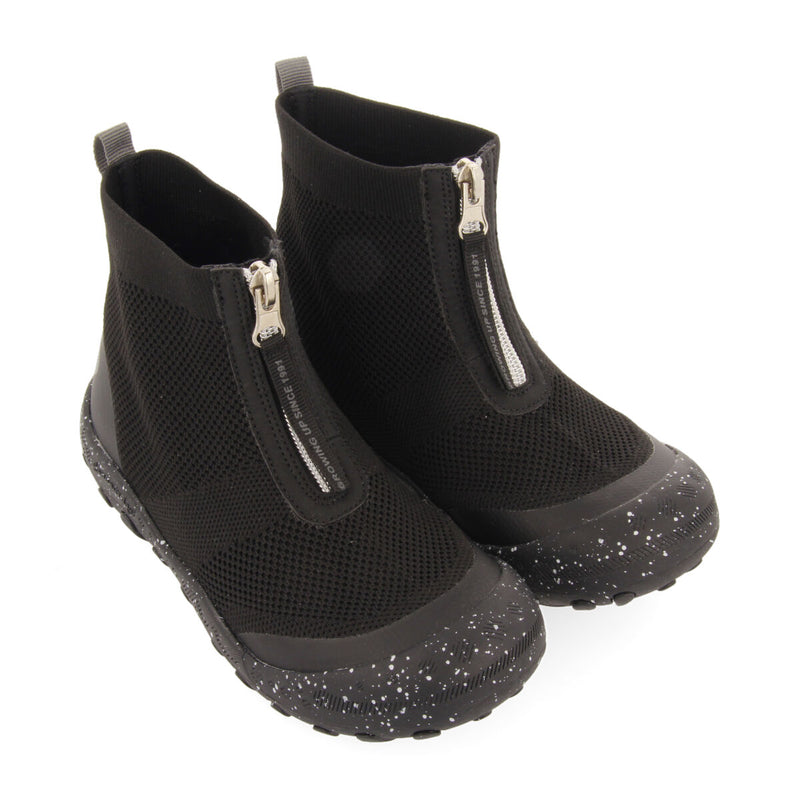 Lowry children's black sock-style hiking sneakers