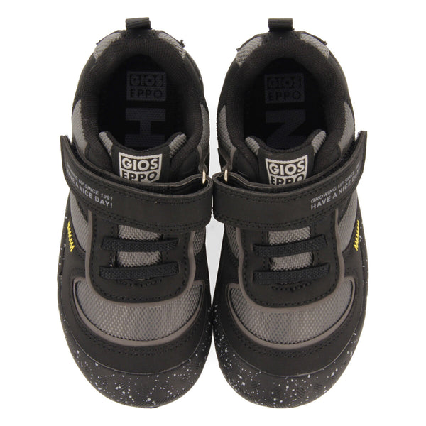 Sturgis children's black hiking sneakers