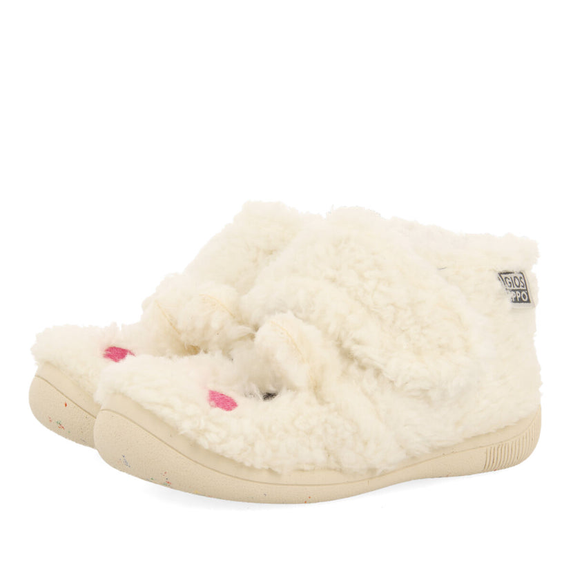 Dietach babies' white slippers with an embroidered face