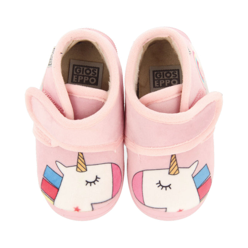 Beith babies' white slippers with an embroidered face