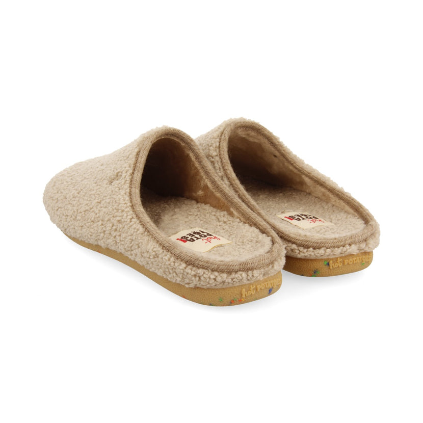 PANTUFAS DE ESTAR EM CASA BEGES DE PELO QUENTINHO RECICLADO NORDFYN 