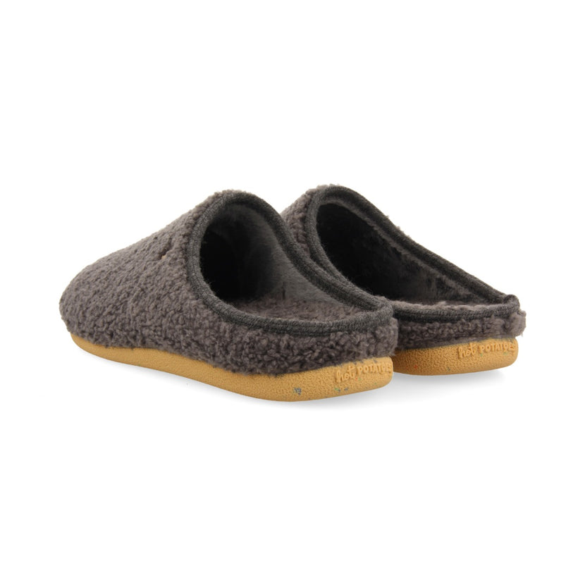 PANTUFAS DE ESTAR EM CASA BEGES DE PELO QUENTINHO RECICLADO NORDFYN 