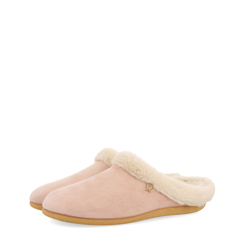 CHAUSSONS EN VELOURS TRUMAU