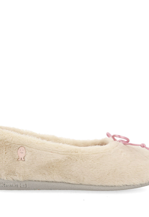 PANTUFAS DE ESTAR EM CASA INFANTIS TIPO SABRINA DE PELO BEGE BUSHNELL 