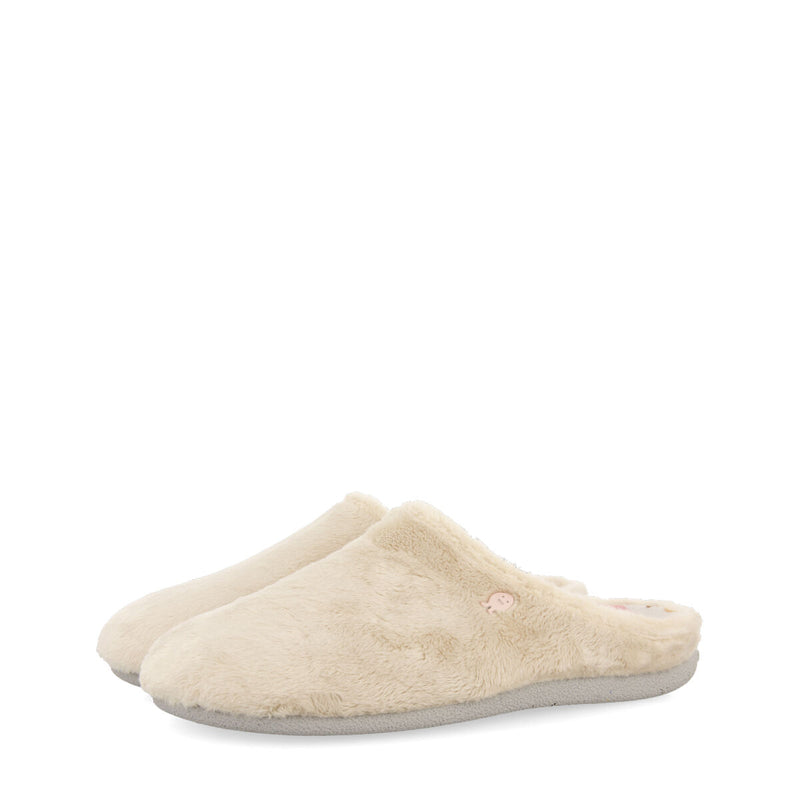 Pantofola da casa in pelo beige con plantare stampato Dornoch