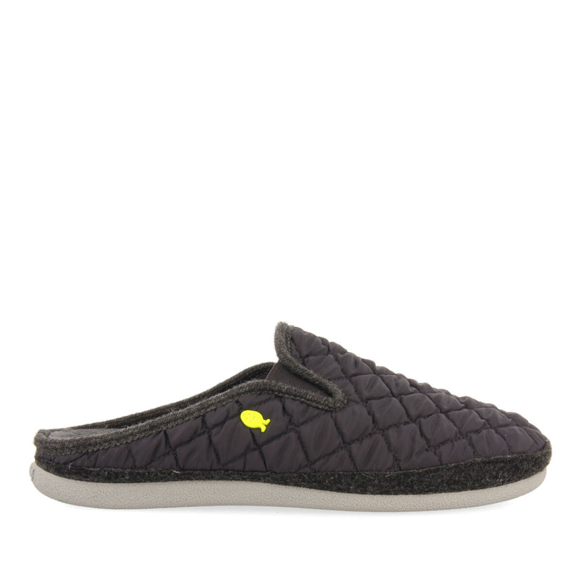 PANTUFAS DE ESTAR EM CASA ACOLCHOADAS DE COR CINZENTA HEDENSTED