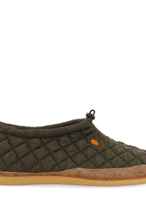 LUNDENES PADDED CLOG-STYLE HOUSE SLIPPERS