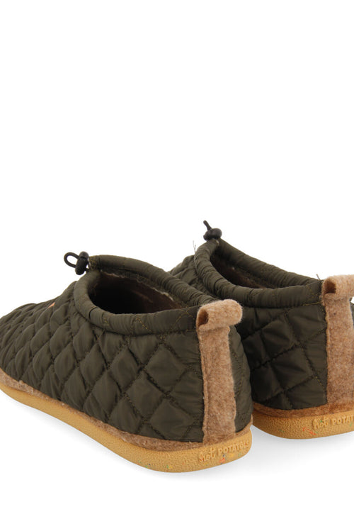 LUNDENES PADDED CLOG-STYLE HOUSE SLIPPERS