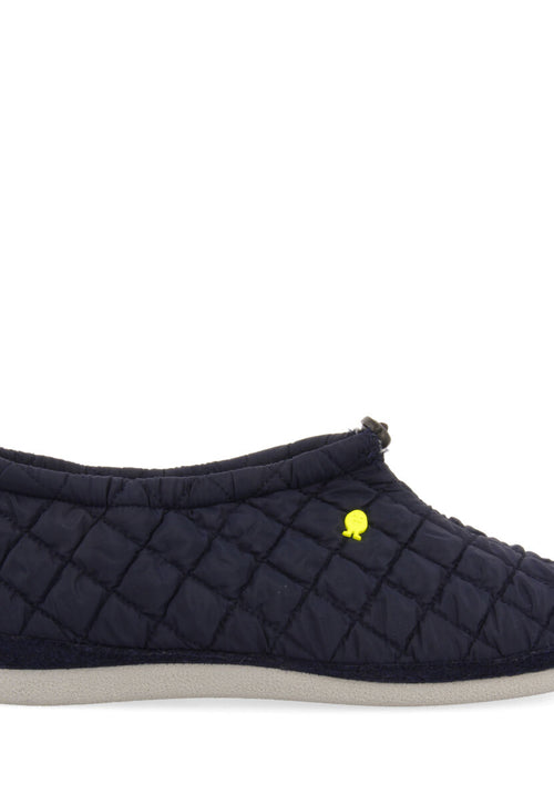 LUNDENES PADDED CLOG-STYLE HOUSE SLIPPERS