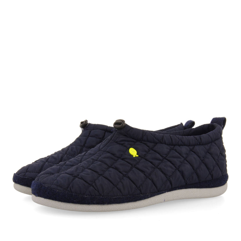 PANTUFAS DE ESTAR EM CASA TIPO SOCA ACOLCHOADAS COR CAQUI LUNDENES 