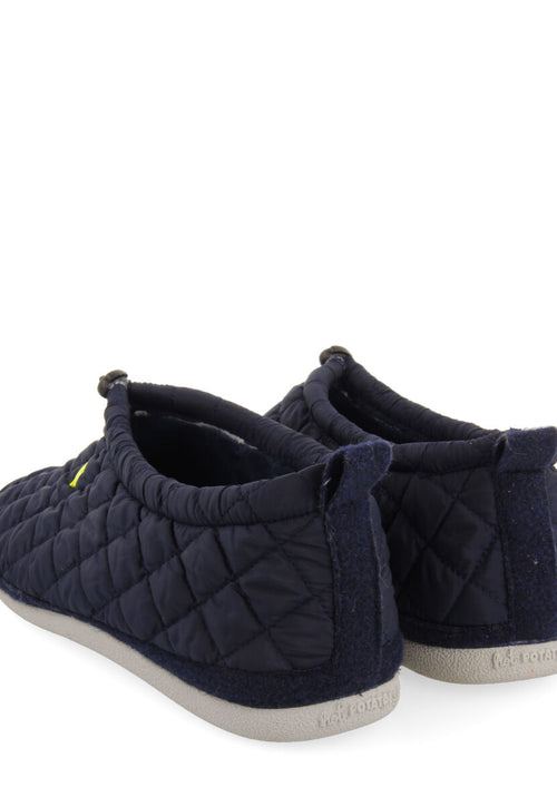 LUNDENES PADDED CLOG-STYLE HOUSE SLIPPERS