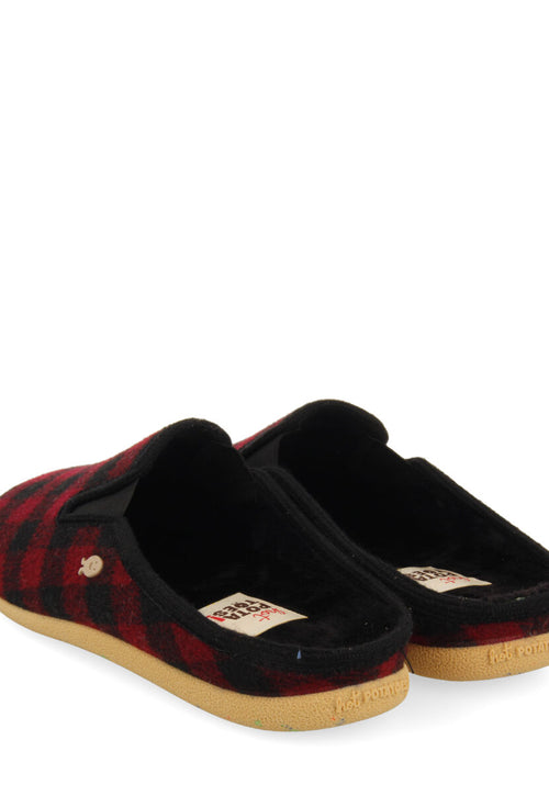 PEGGAU PLAID HOUSE SLIPPERS