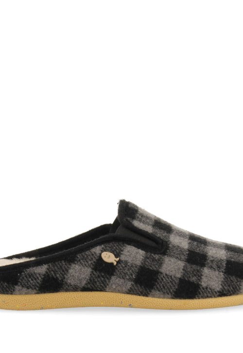 PEGGAU PLAID HOUSE SLIPPERS