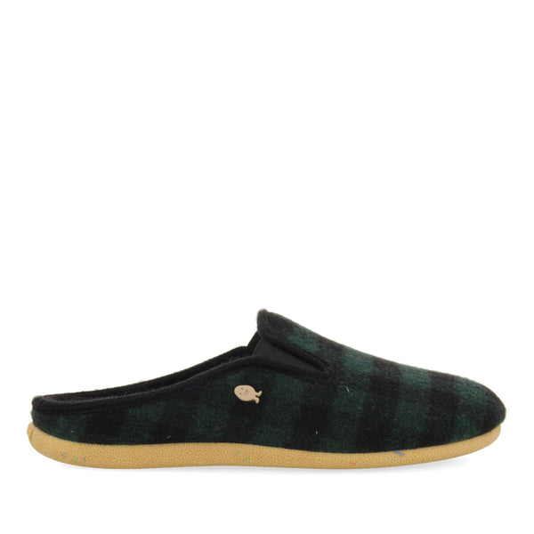 PANTUFAS DE ESTAR EM CASA AOS QUADRADOS VERDES PEGGAU