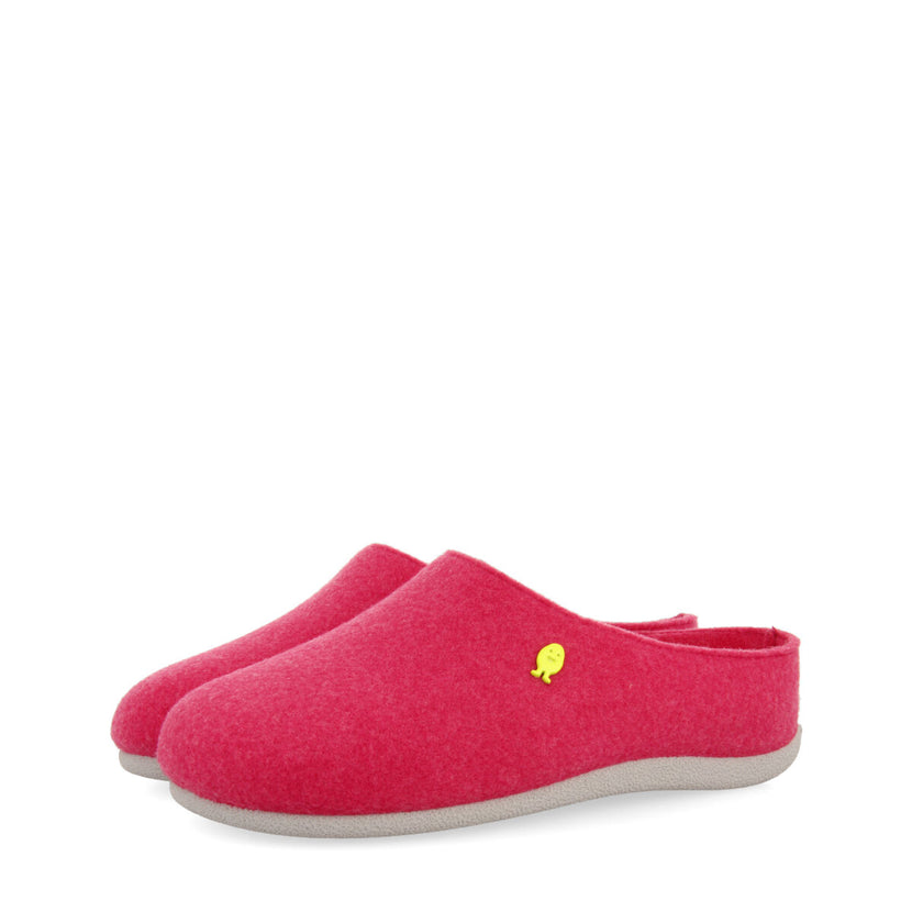 HOT POTATOES WOMEN'S HOUSE SLIPPERS PORTSOY