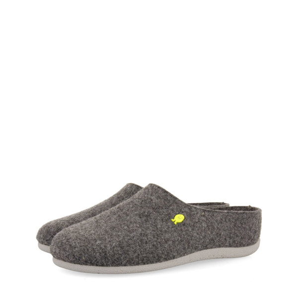 HOT POTATOES WOMEN'S HOUSE SLIPPERS PORTSOY