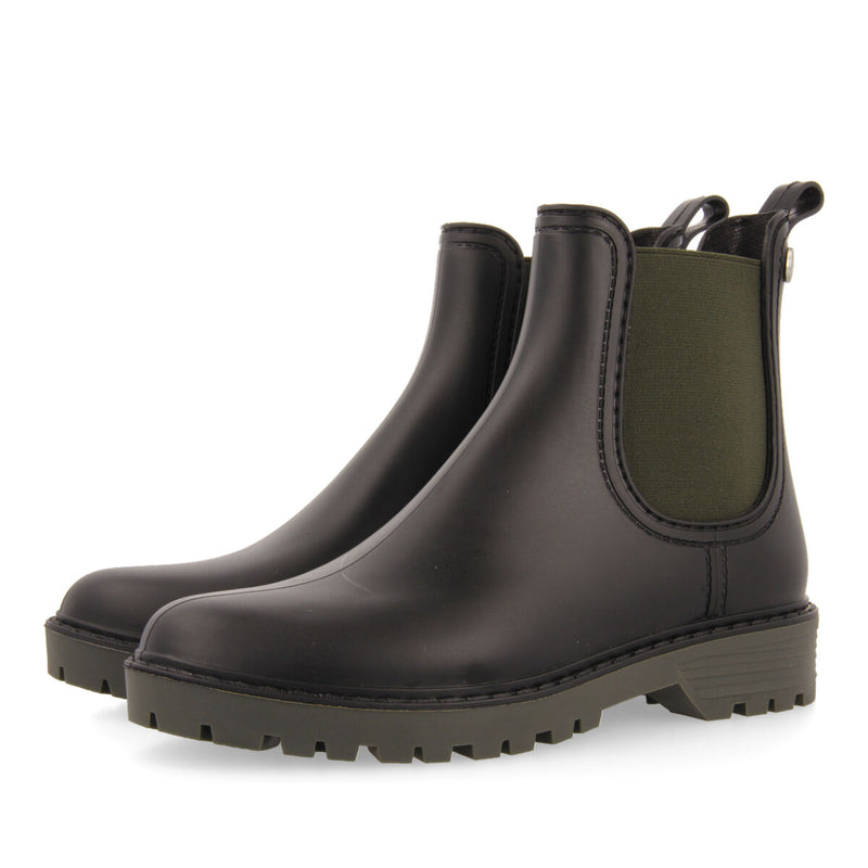 Ramberg women's short black chelsea-style welly boots with khaki details