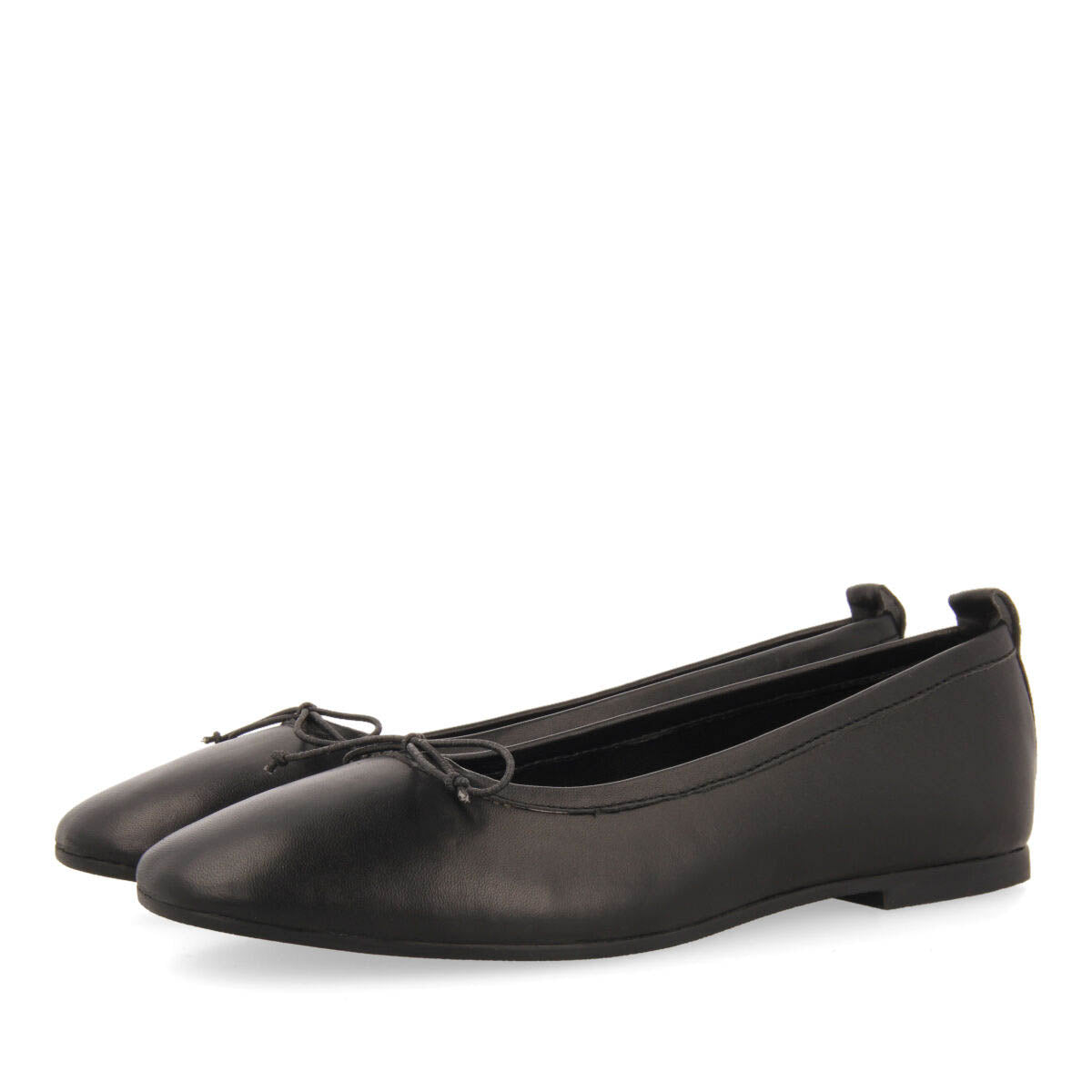 Bailarinas negras de piel para mujer pierbach 