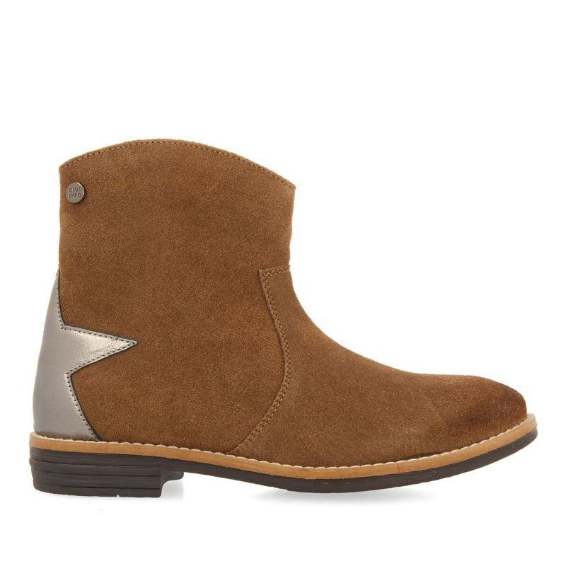 Botines tipo cowboy de serraje color taupe con detalle de estrella para niña y niño nastola