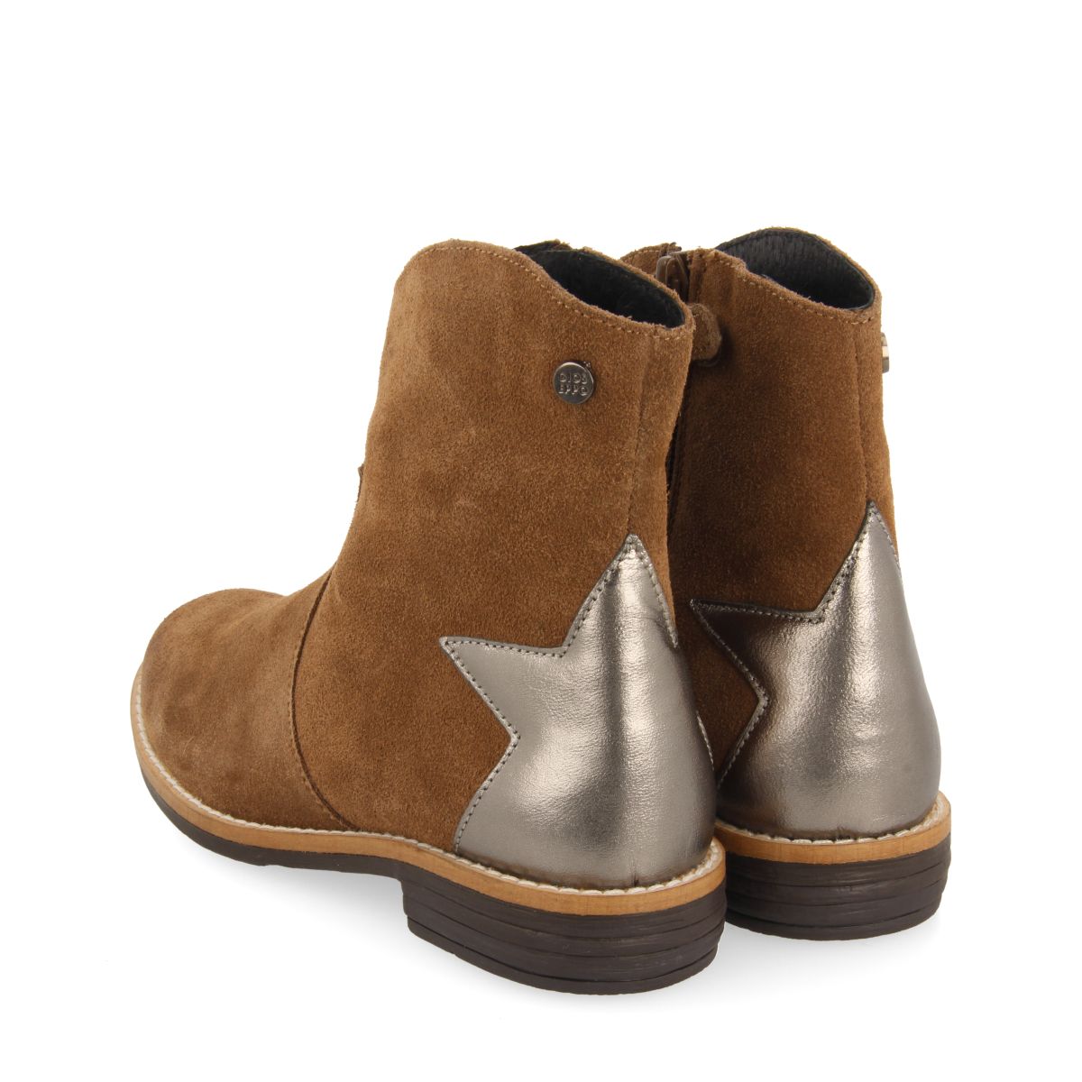 Nastola children's taupe split-suede cowboy boots with decorative star