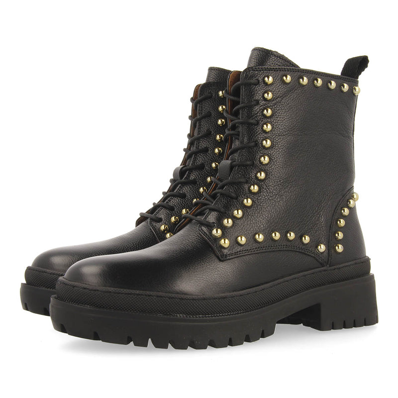 Fairfax women's black leather lace-up ankle boots with studs