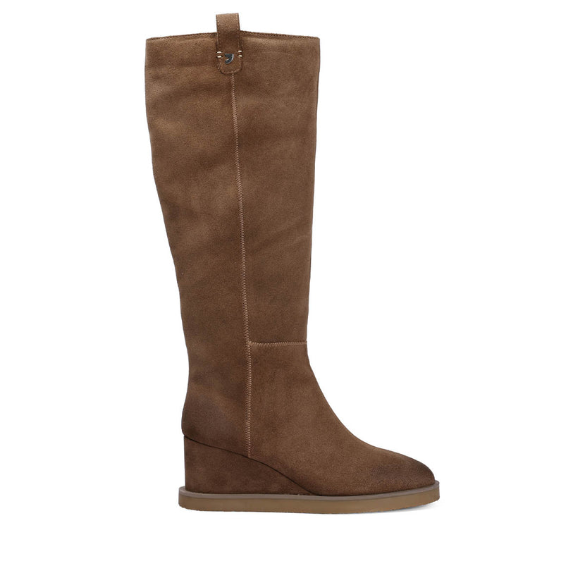 Bota taupe de serraje con cuña para mujer brora
