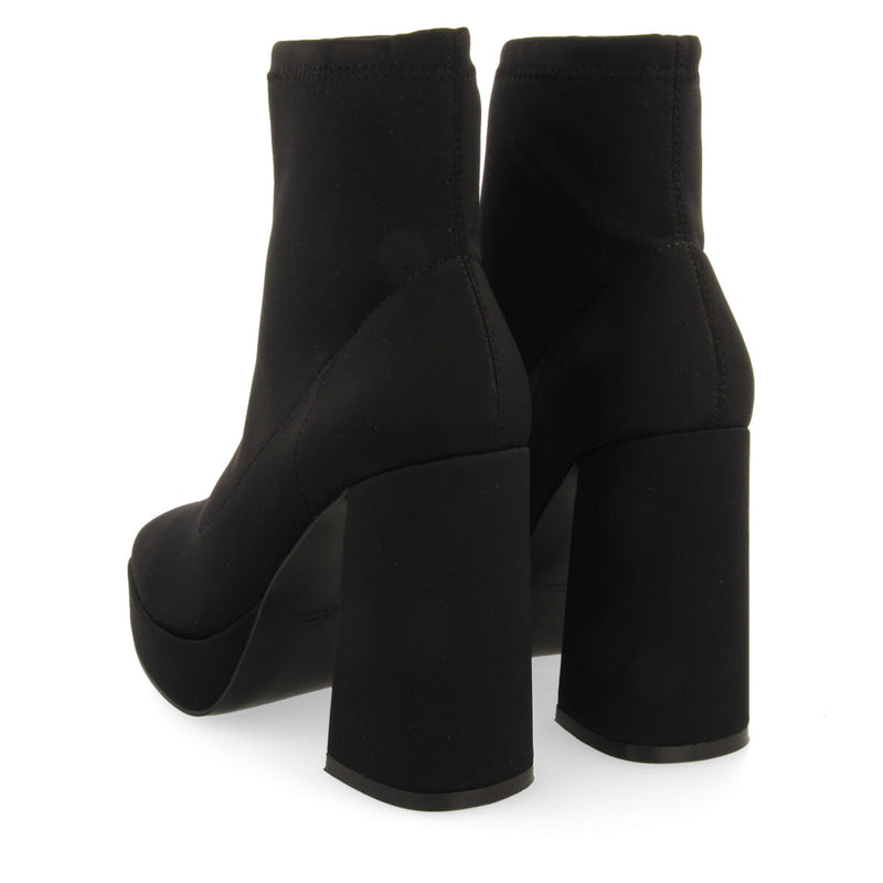 Turenki women's black ankle boots with wide heels and platforms
