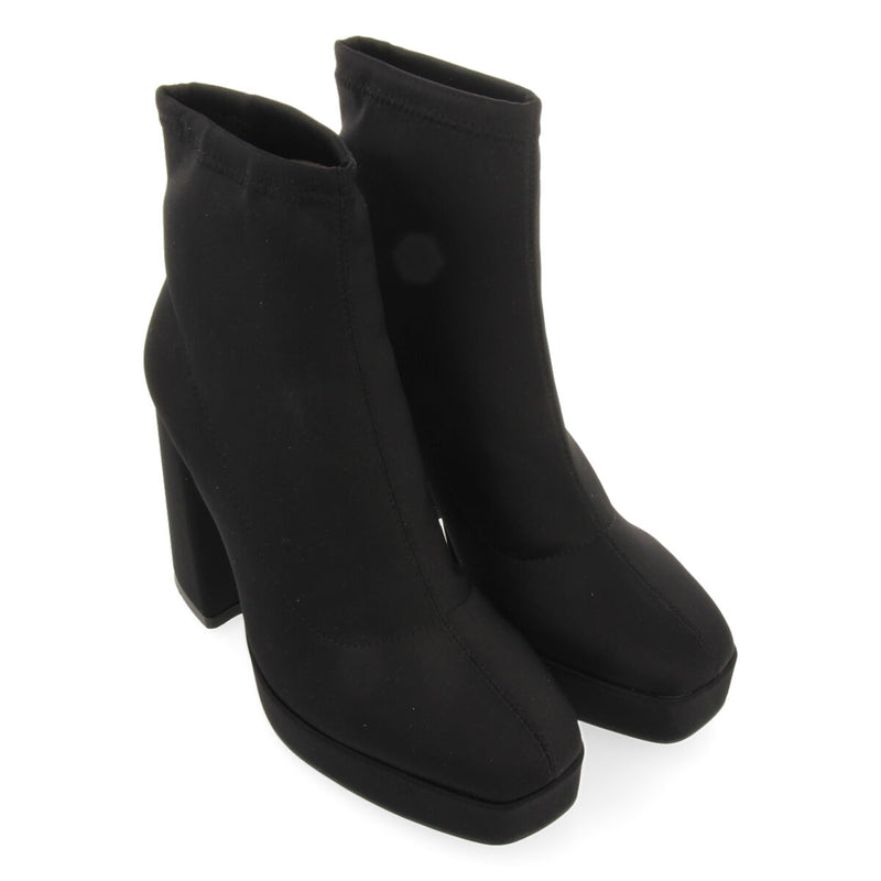 Turenki women's black ankle boots with wide heels and platforms