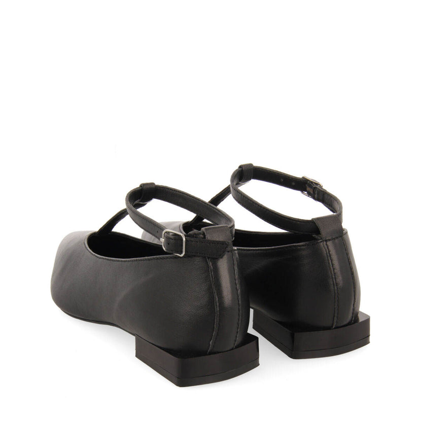 Bailarinas negras de piel con tiras para mujer peever 