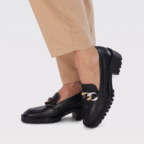 Mocasines negros de piel con detalle de cadena multicolor para mujer viena 