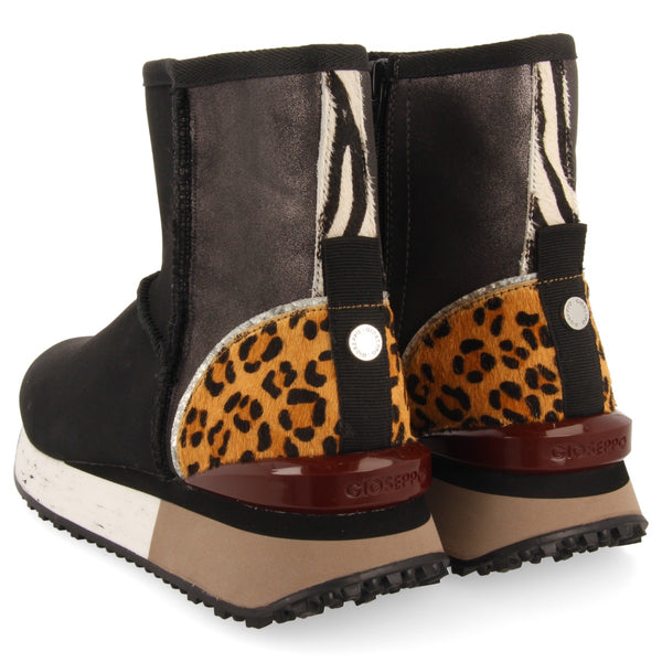 Dunoon women's black shearling boot-style sneakers with details