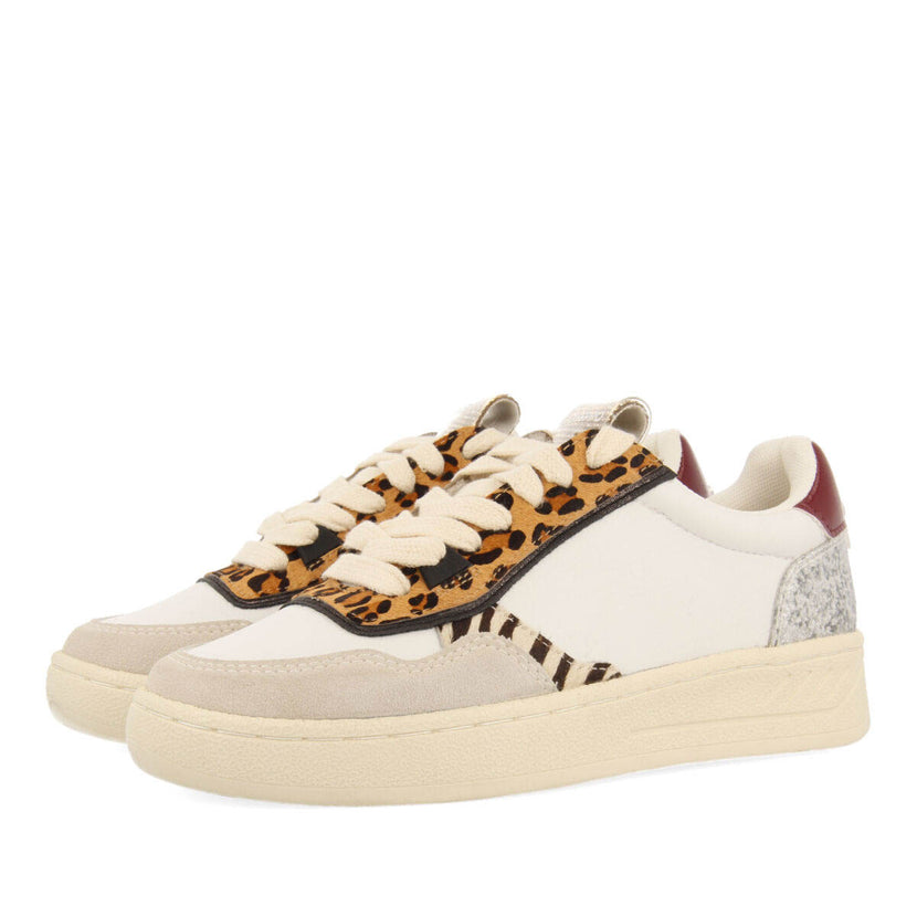 Sneakers blancas con mix de estampados para mujer bowdle 