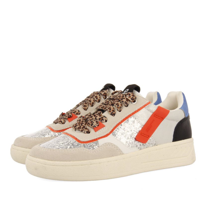 Sneakers blanches avec mix d’imprimés et textures pour femme elverum  