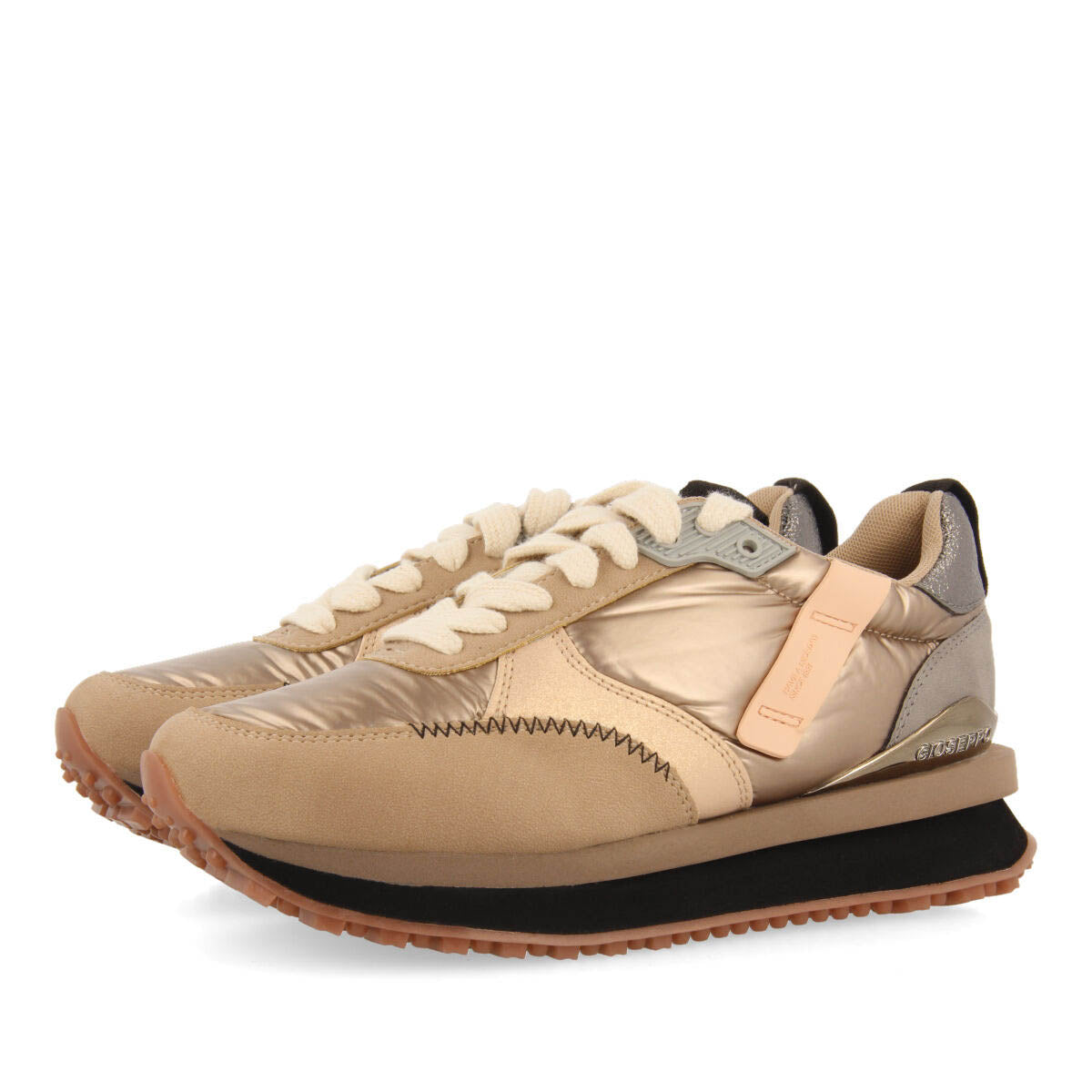 Gladsaxe women's cushioned gold monochrome sneakers with details