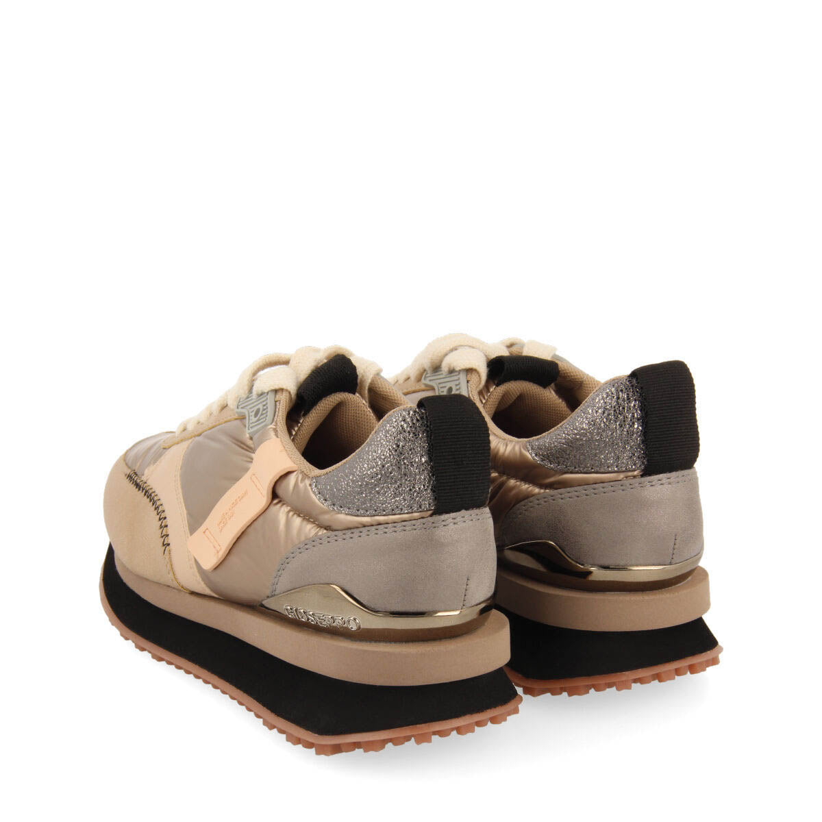 Gladsaxe women's cushioned gold monochrome sneakers with details