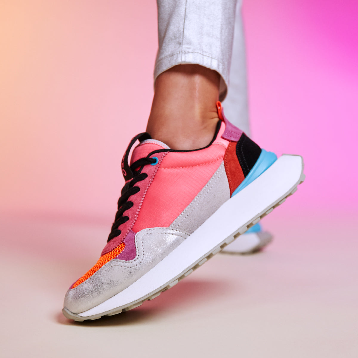 Dunkeld women's multicoloured retro sneakers