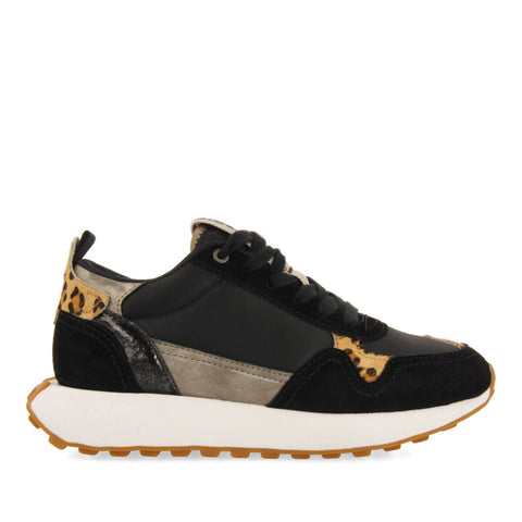 SNEAKERS RETRO NERE CON DETTAGLI PASTELLO DA DONNA ONAKA  