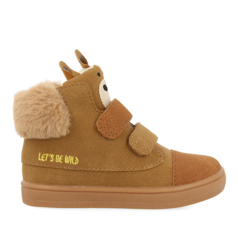 Ferlach babies' tan boot-style sneakers with a teddy bear face