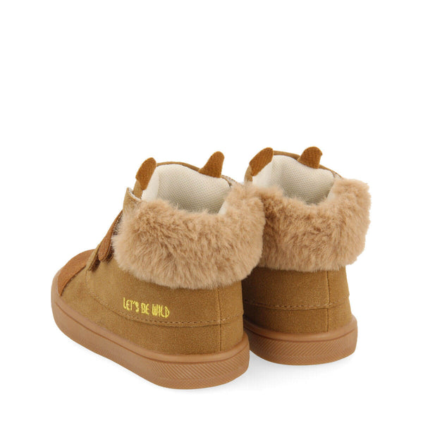 Ferlach babies' tan boot-style sneakers with a teddy bear face