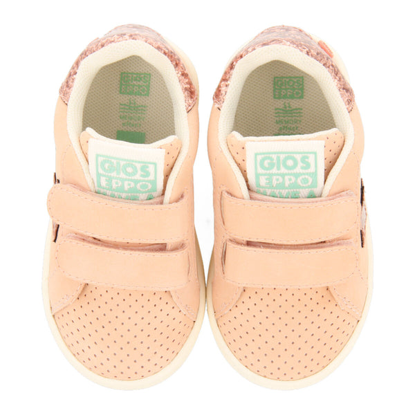 Sneakers nude con estrellas y cierre ajustable para bebé kimball