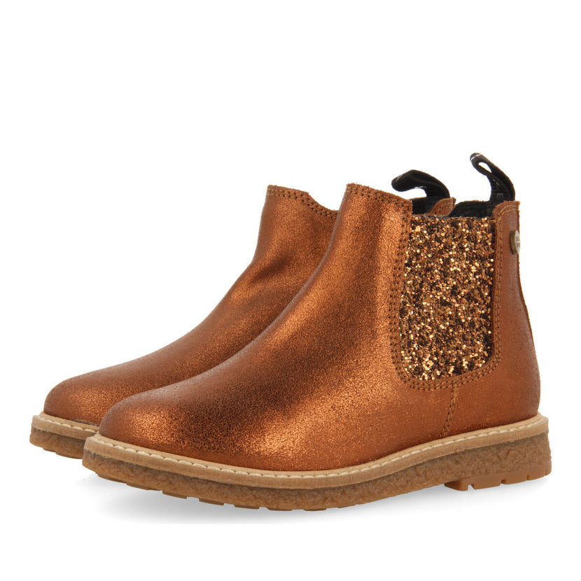 Botines color cobre tipo chelsea para niña y niño agar